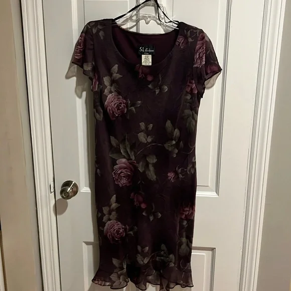 SL Fashions | Dresses | Sl Fashions Petite Midi Floral Dress | Poshmark